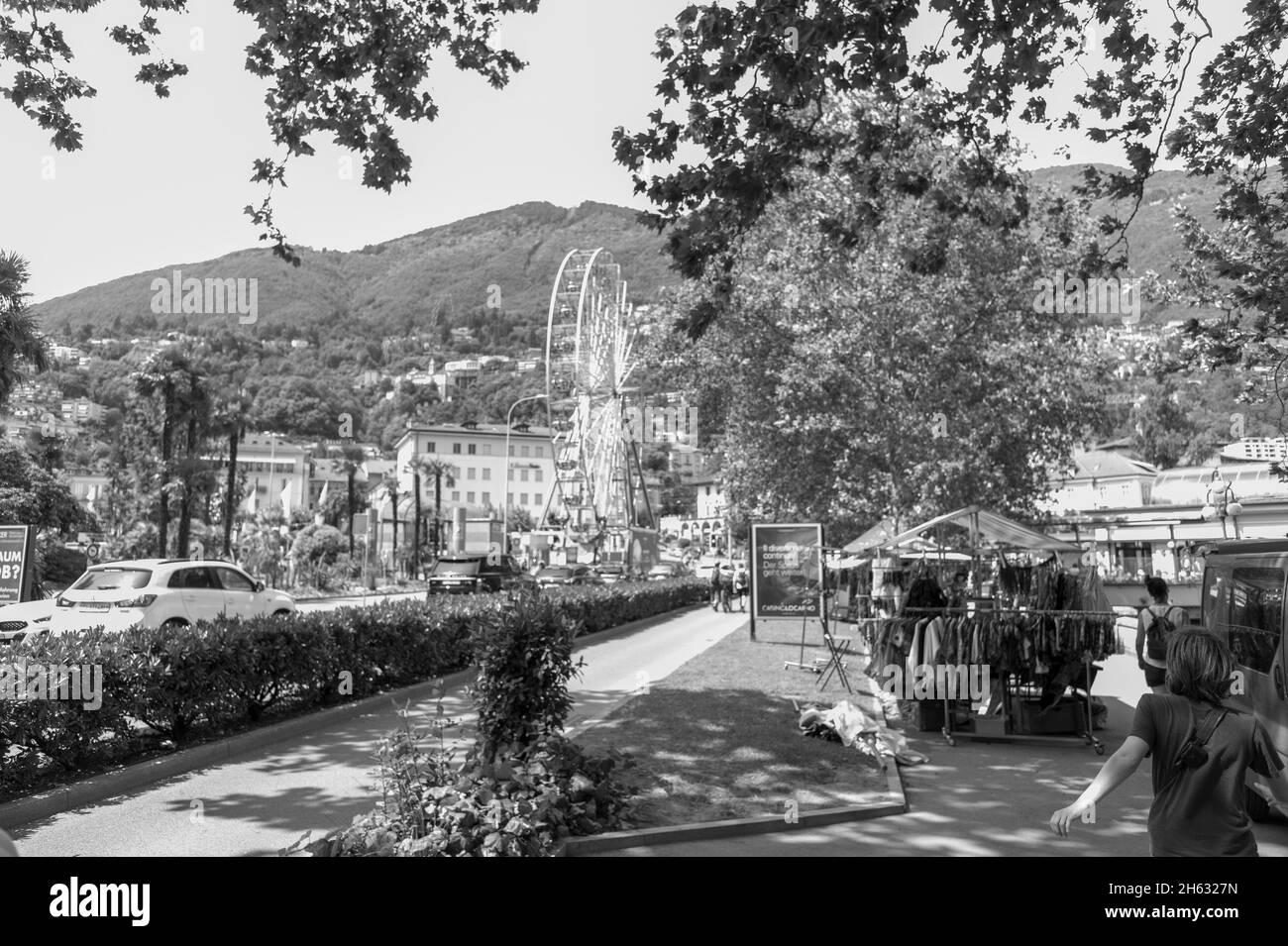 passeggiata lungo locarno sulle rive del lago maggiore locarno,canton ticino,svizzera Foto Stock