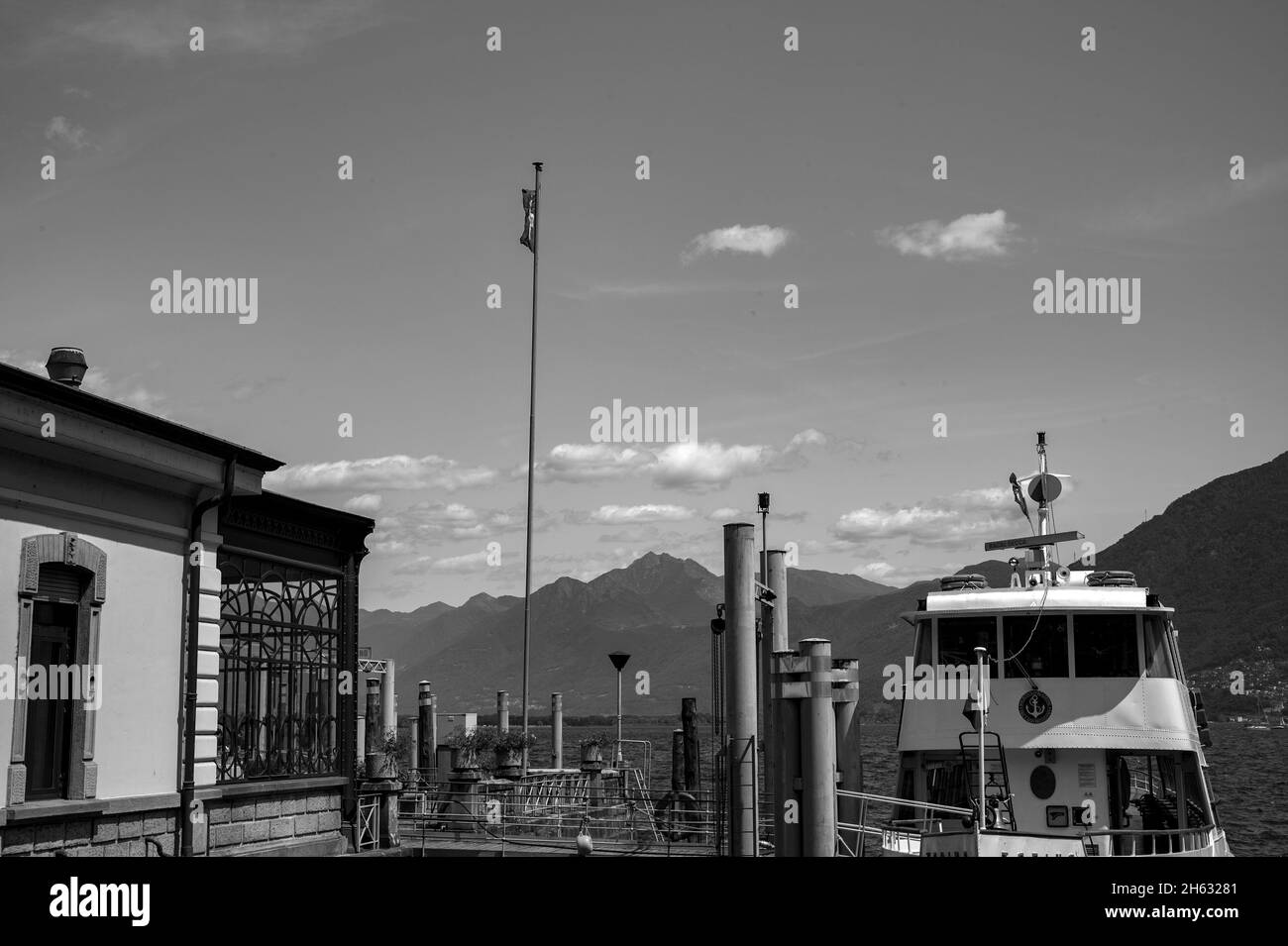 passeggiata lungo locarno sulle rive del lago maggiore locarno,canton ticino,svizzera Foto Stock