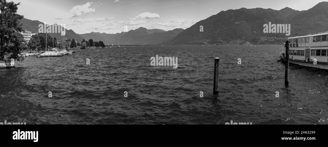 passeggiata lungo locarno sulle rive del lago maggiore locarno,canton ticino,svizzera Foto Stock