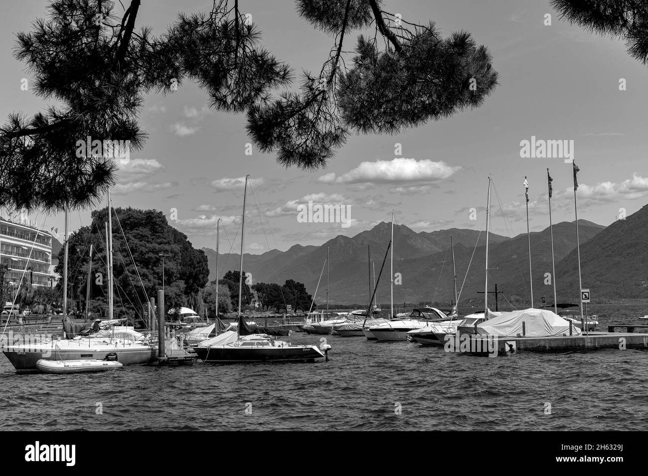 passeggiata lungo locarno sulle rive del lago maggiore locarno,canton ticino,svizzera Foto Stock