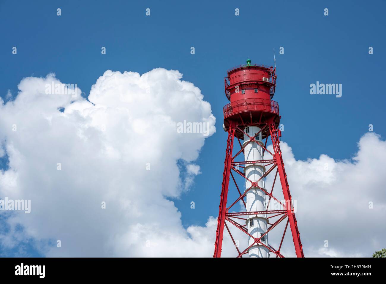 germania, bassa sassonia, frisia orientale, il faro campen è il faro più alto della germania. Foto Stock