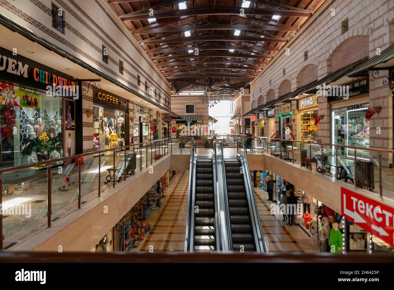 centro commerciale myra, vista interna, lara, antalya, turchia Foto Stock