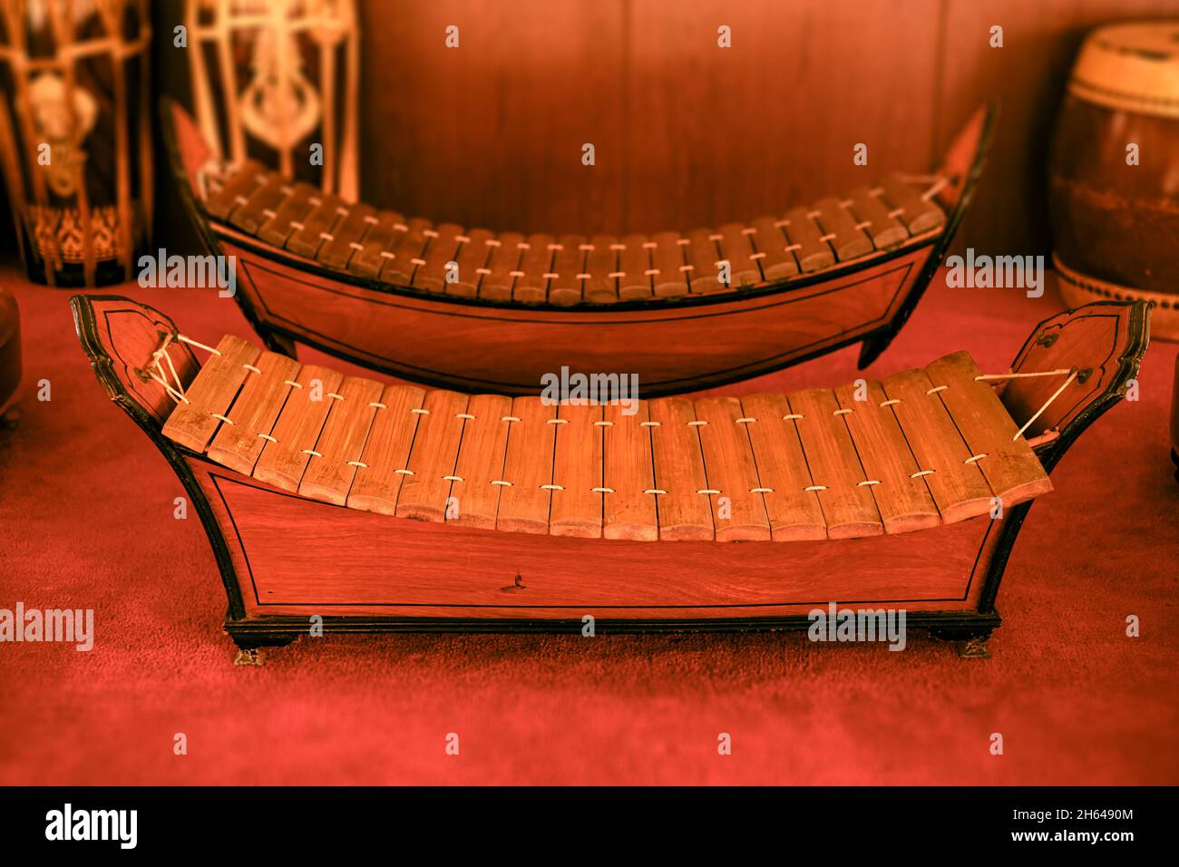 Thai Xylofone - Ranad Ek, tradizionale strumento musicale a percussione su guida di legno tailandese Foto Stock