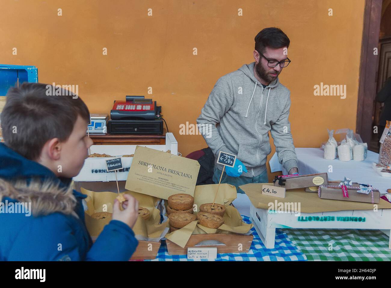 Un evento molto popolare mercato della Terra, il mercato della Terra, un mercato agricolo Foto Stock