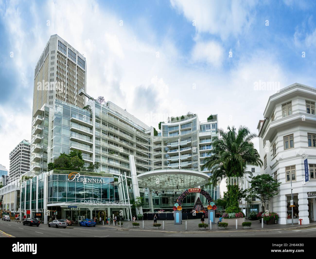 Capitol Singapore che ospita un centro commerciale di prima classe, il Capitol Theatre, il lussuoso Eden Residences Capitol, e il Capitol Kempinski Hotel. Foto Stock