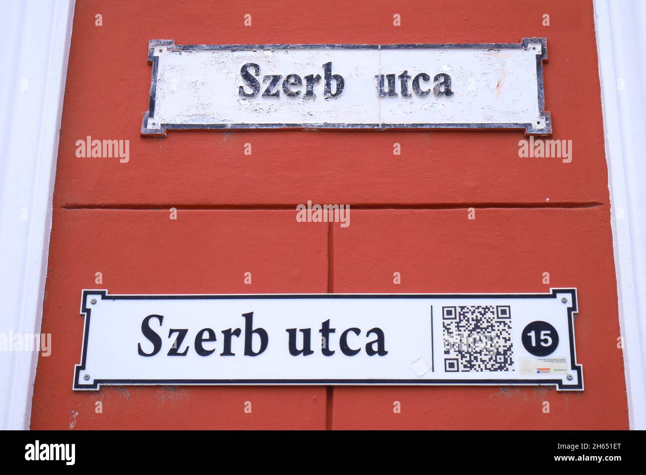 Strada segno Szerb utca (Serb Street), Szentendre, vicino a Budapest, Ungheria Foto Stock