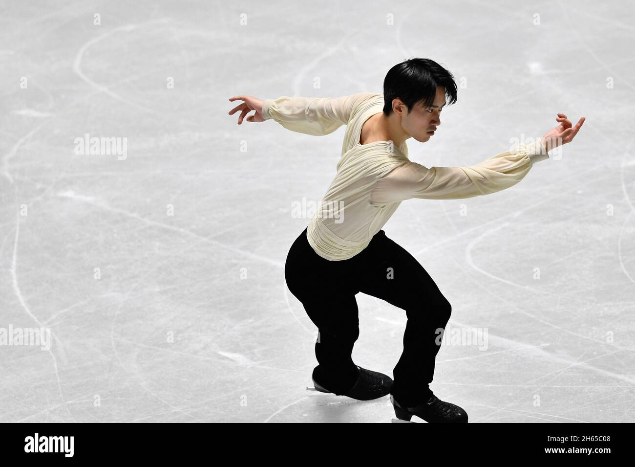 Tokyo, Giappone. 13 Nov 2021. Yamamamoto Sota of Japan compete durante il Men's Free Skating al Gran Premio Internazionale di Pattinaggio della International Skating Union (ISU) a Tokyo, Giappone, il 13 novembre 2021. Credit: Zhang Xiaoyu/Xinhua/Alamy Live News Foto Stock