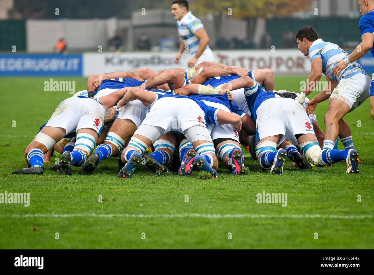 Stadio Monigo, Treviso, Italia, 13 novembre 2021, Scrum tra Italia e Argentina durante il Test Match 2021, Italia vs Argentina - Autumn Nations Cup rugby match Foto Stock