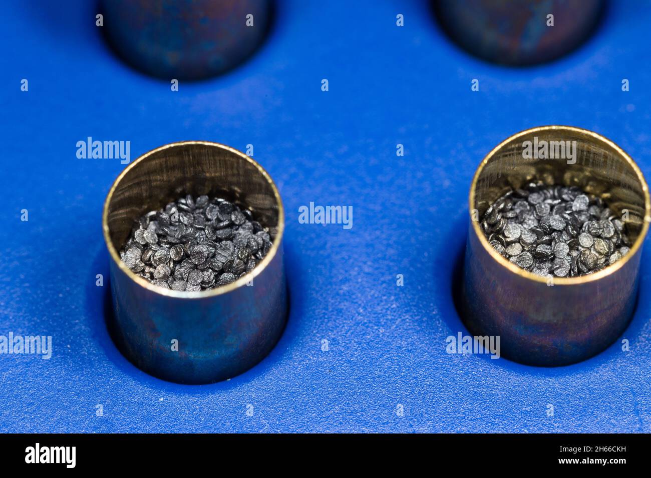 Ricarica munizioni Foto Stock