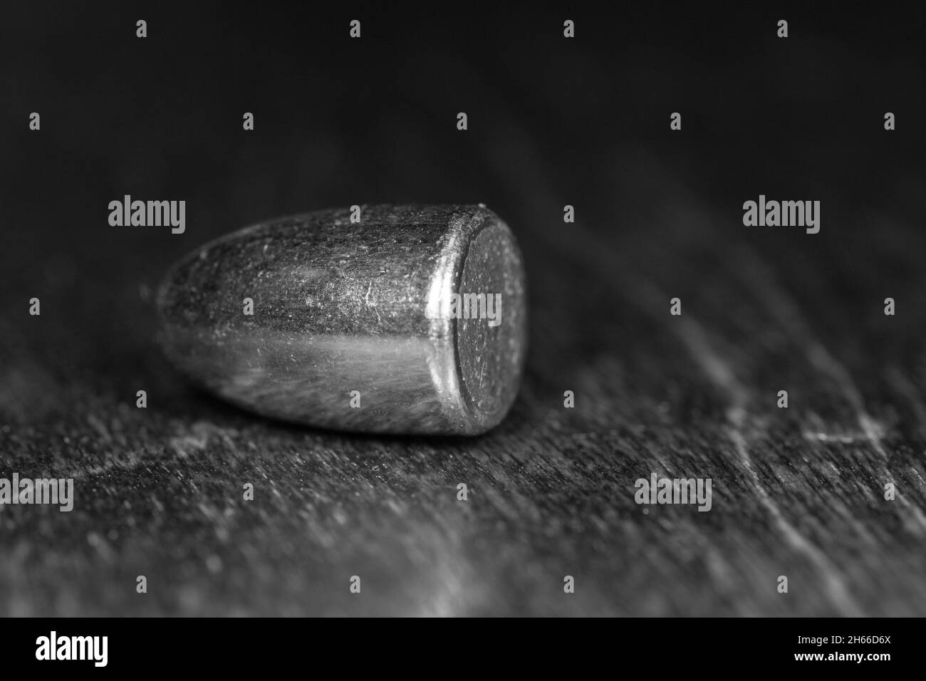 Proiettili a pistola completamente in metallo con camicia Foto Stock