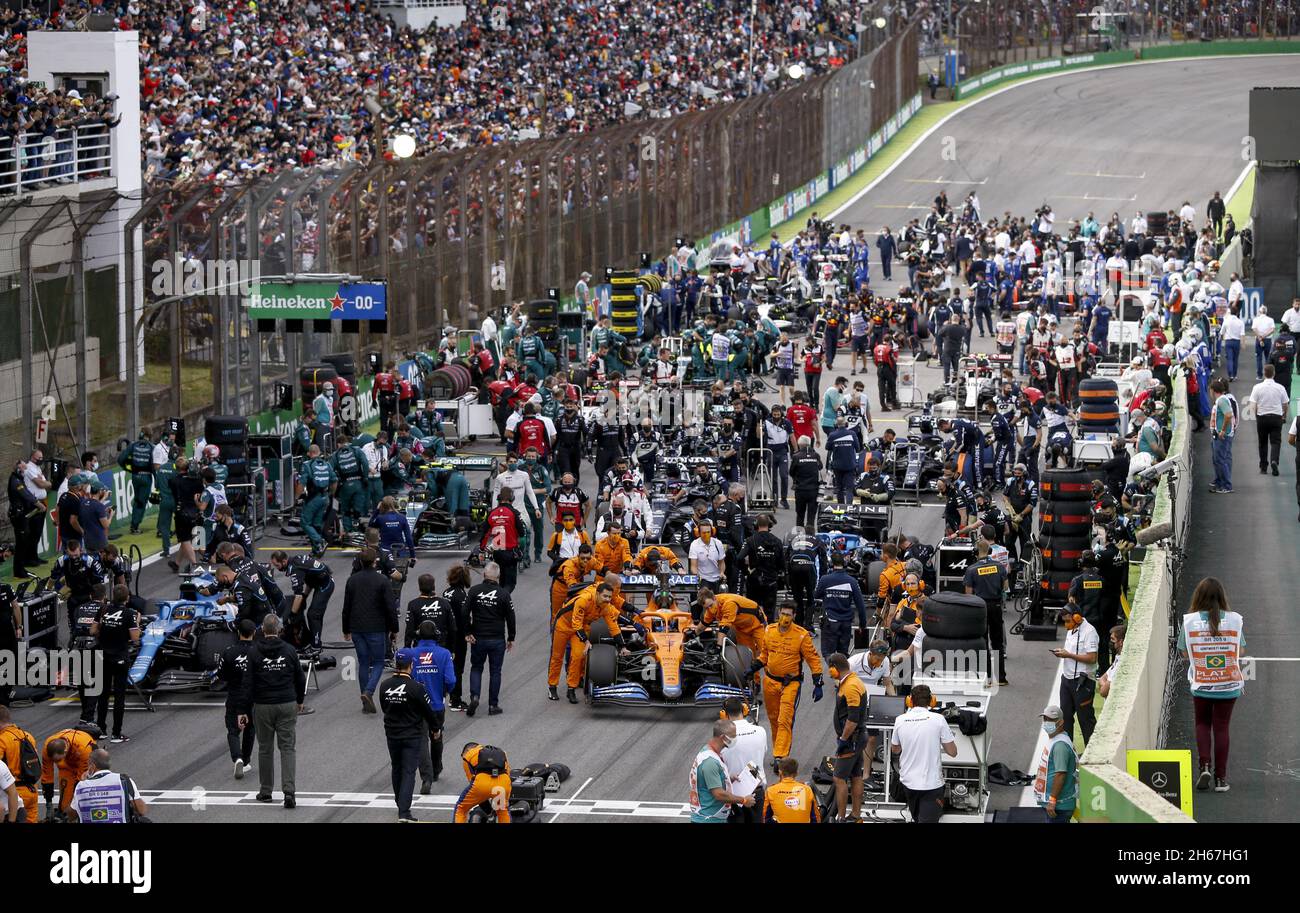 03 RICCIARDO Daniel (aus), McLaren MCL35M, griglia di partenza, griglia di partenza, durante la Formula 1 Heineken Grande Premio De Sao Paulo 2021, San Paolo Grand Prix, 19° round del FIA Formula uno World Championship 2021 dal 12 al 14 novembre 2021 sul circuito Interlagos, a San Paolo, Brasile - Foto: DPPI/DPPI/LiveMedia Foto Stock