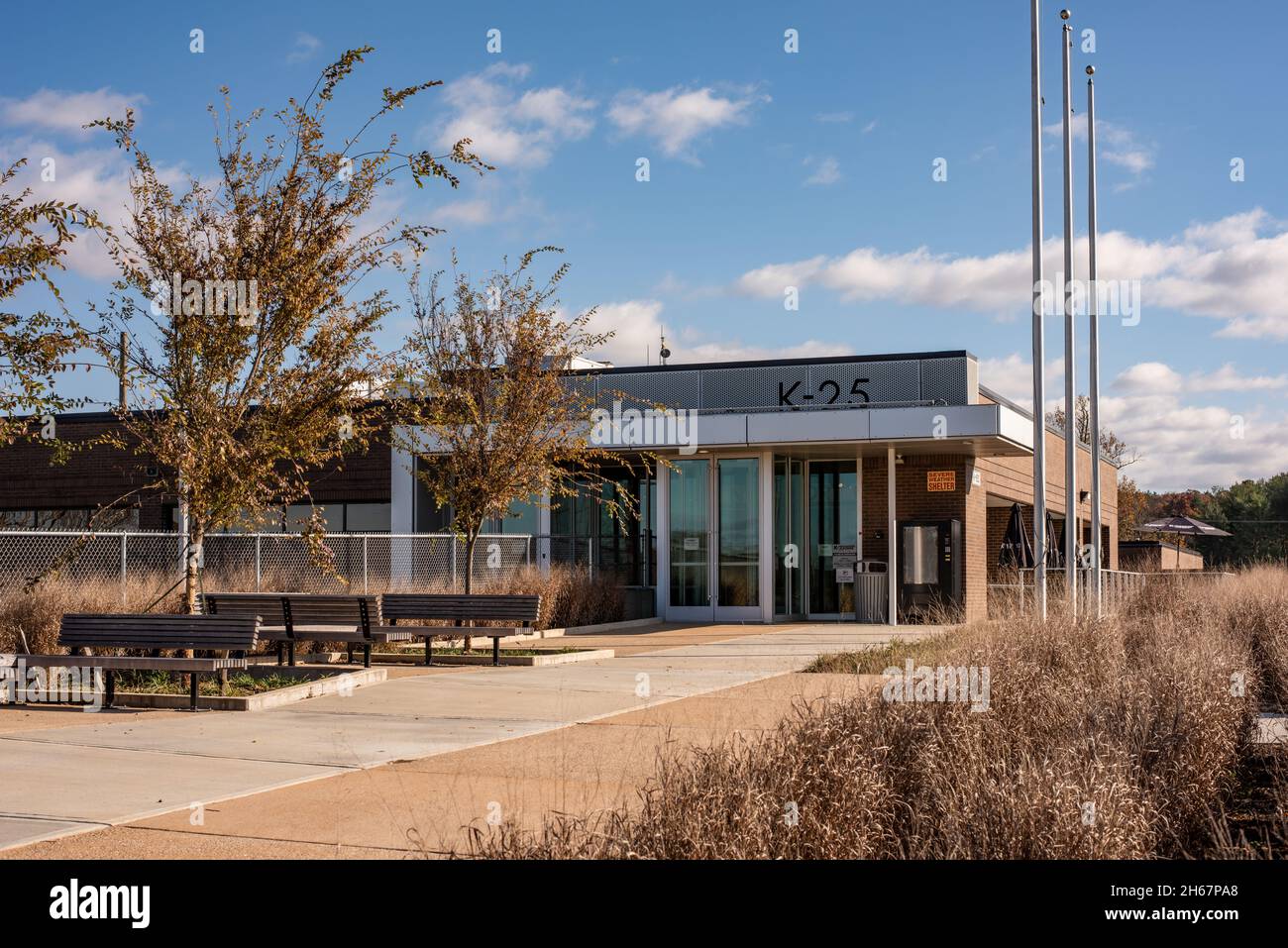 Il K-25 History Center è stato creato per educare il pubblico sul progetto Manhattan e sul suo impianto di diffusione gassosa K-25, ormai decommissionato. Foto Stock