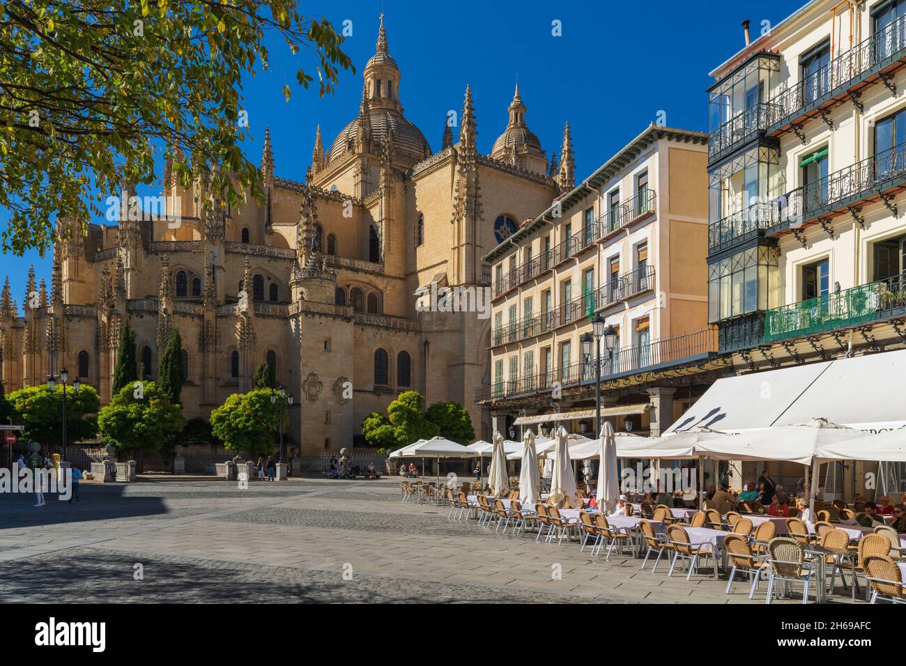 Segovia, Spagna, 19 ottobre 2021. Vista della Plaza Mayor di Segovia, in Spagna Foto Stock