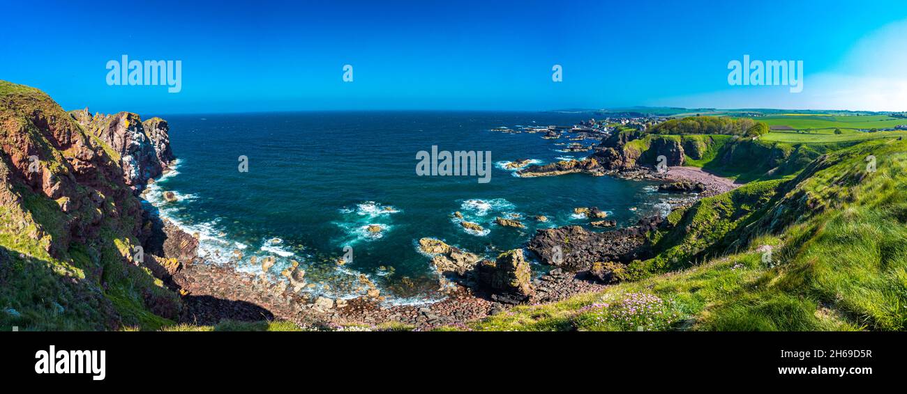 Villaggio di St. Abbs, Starney Bay - Riserva Naturale, Berwickshire, Scozia, Regno Unito Foto Stock
