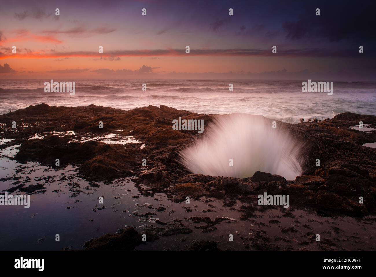 Thor è ben lunga esposizione al tramonto Foto Stock