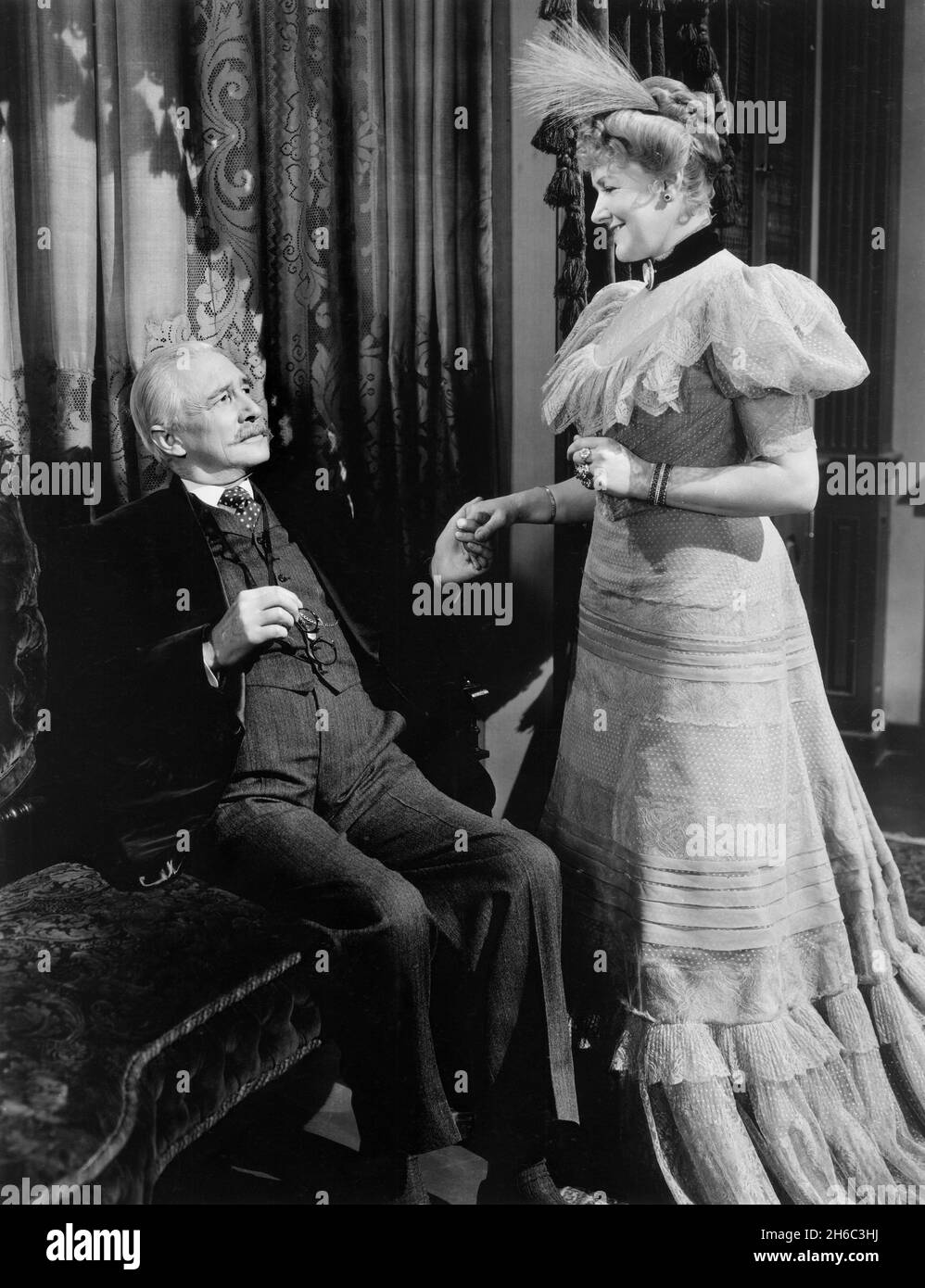 Samuel S. Hines, Greer Garson, on-set del film, 'Blossoms in the Dust' MGM, 1941 Foto Stock