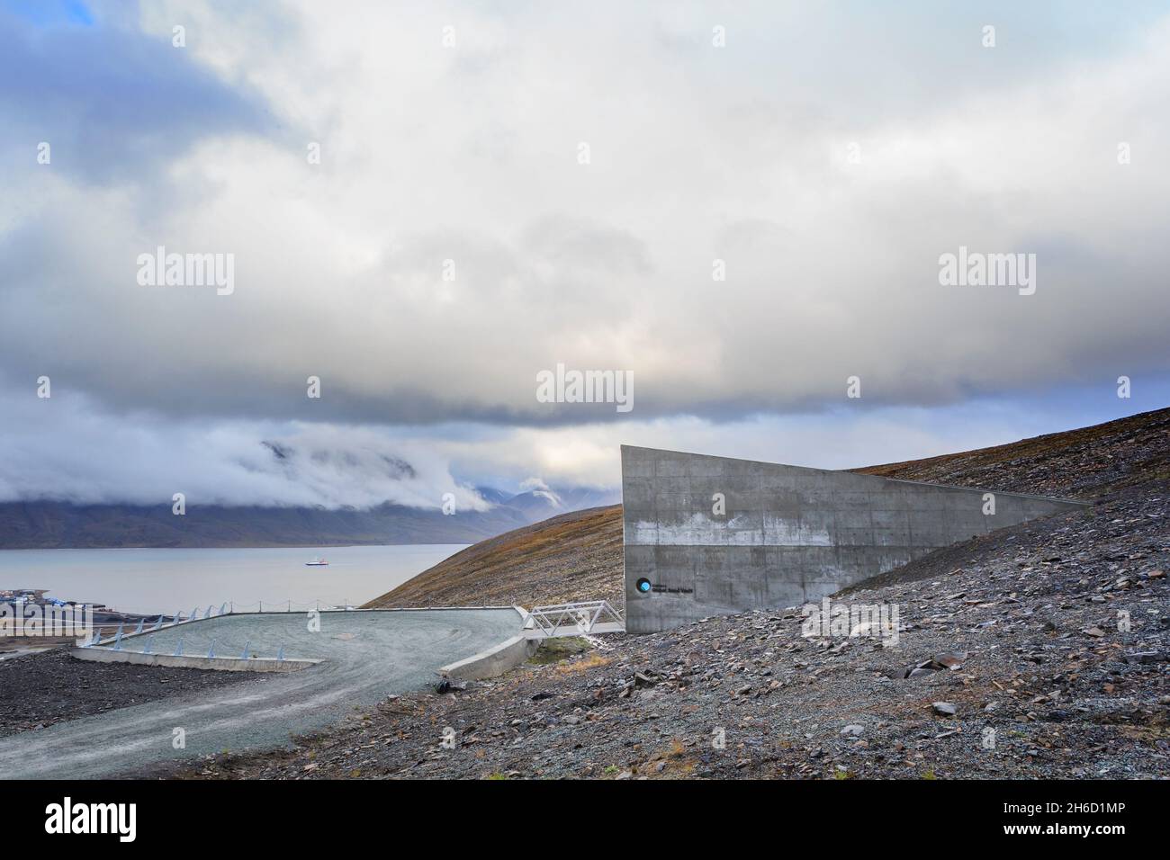 Ingresso Svalbard Global Seed Vault. Longyearbyen, Svalbard, Spitsbergen, Norvegia Foto Stock