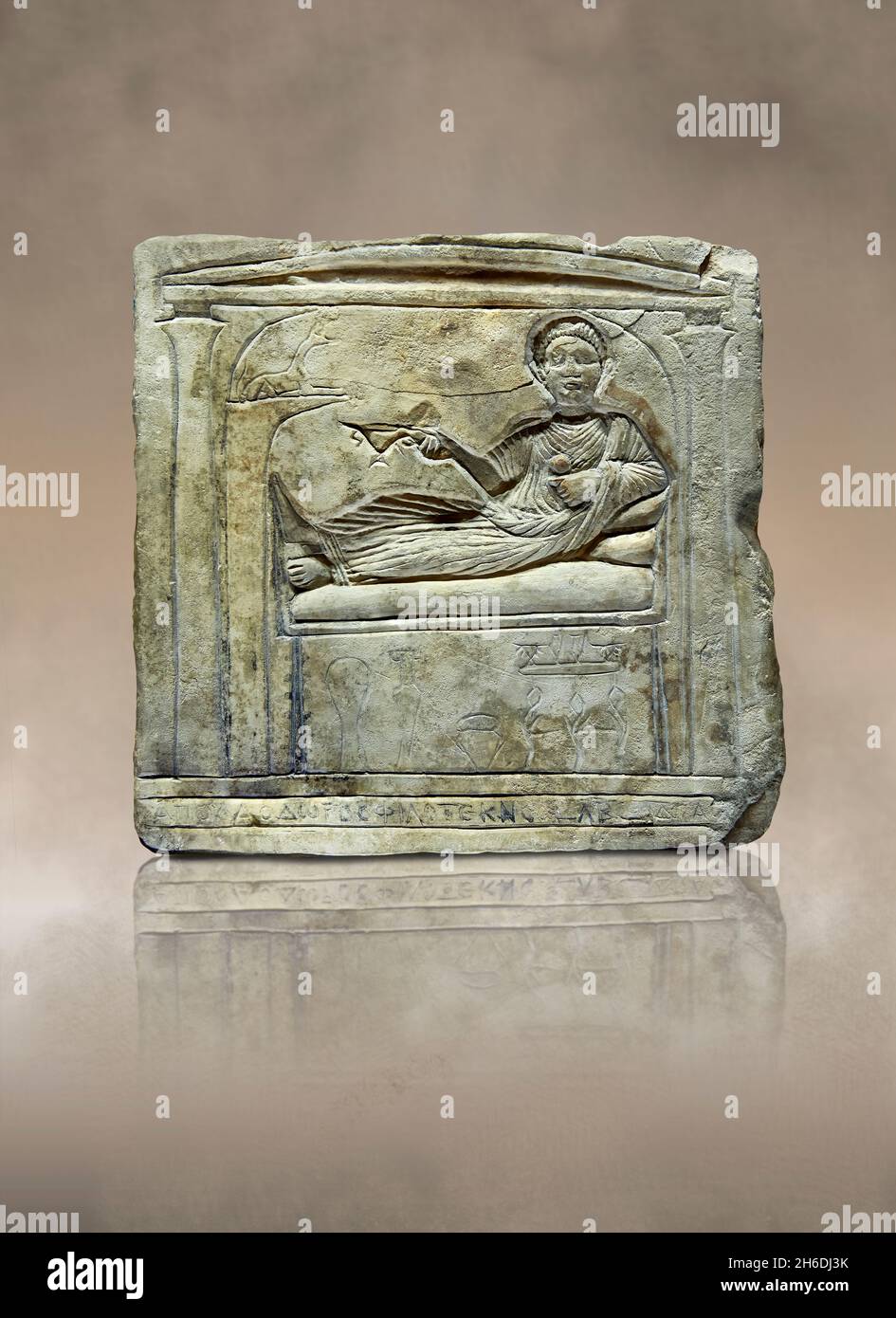Stele piazza egizia romana di Apollodoro, da Kom Abou Billo. 100 - 299 d.C., Museo del Louvre AF 13031. Reclinazione deceduto. Epitaph in Greco copto : Foto Stock