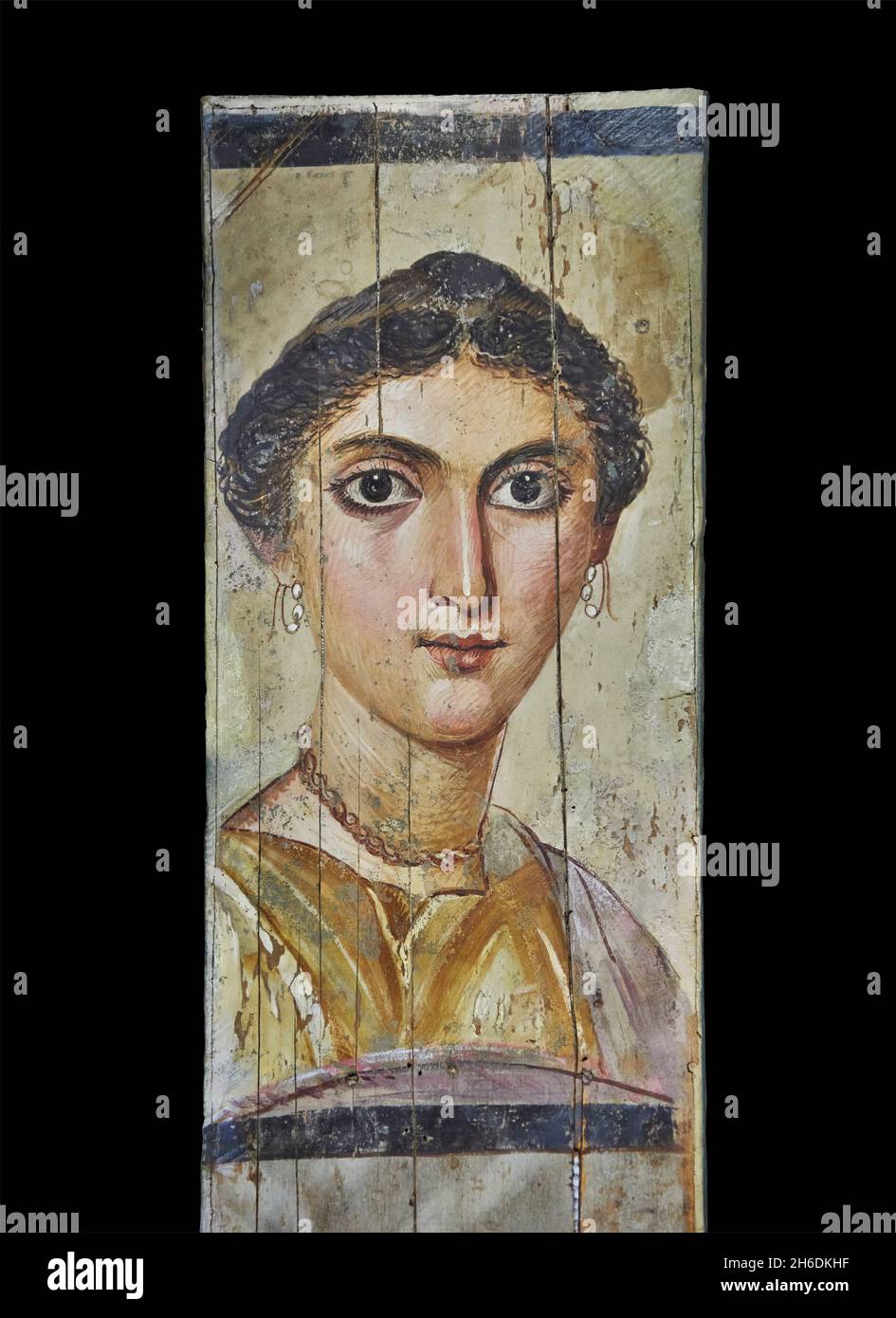 Ritratto mummia di Fayum Egiziano Romano, 138 - 161AD, Saqqara Memphis. Museo del Louvre N 2733. Ritratto mummy di una donna (busto, ritratto); collana, orecri Foto Stock