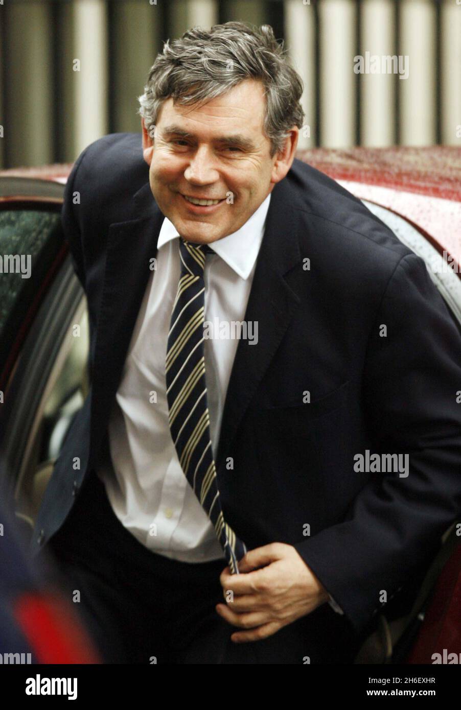 Il Cancelliere Gordon Brown lascia Downing Street. Foto Stock