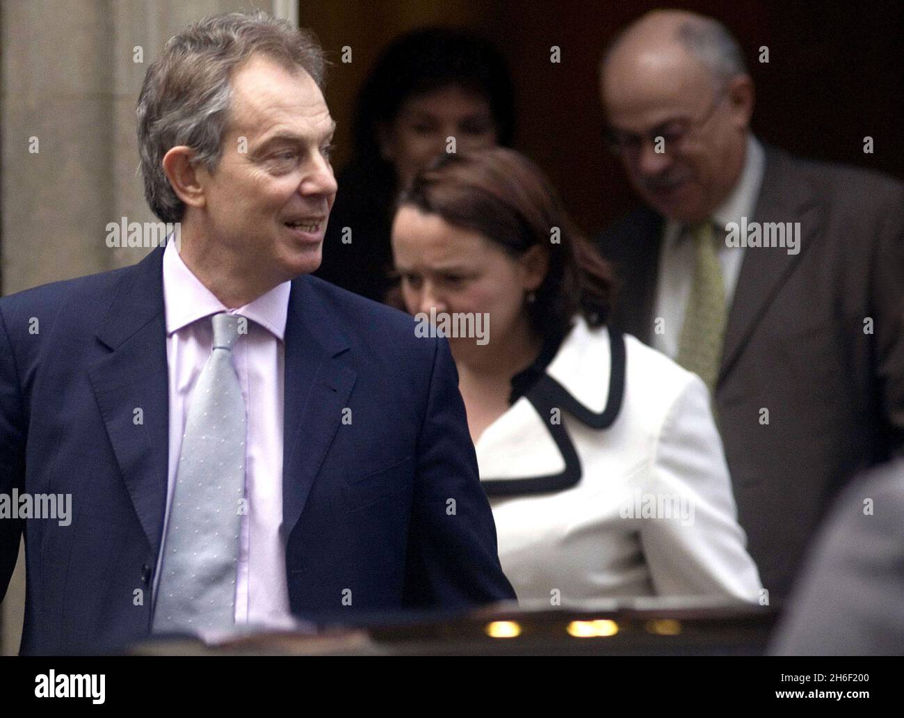 British PM Tony Blair è raffigurato lasciando Downing Street questa mattina, 6 marzo 2007. Foto Stock