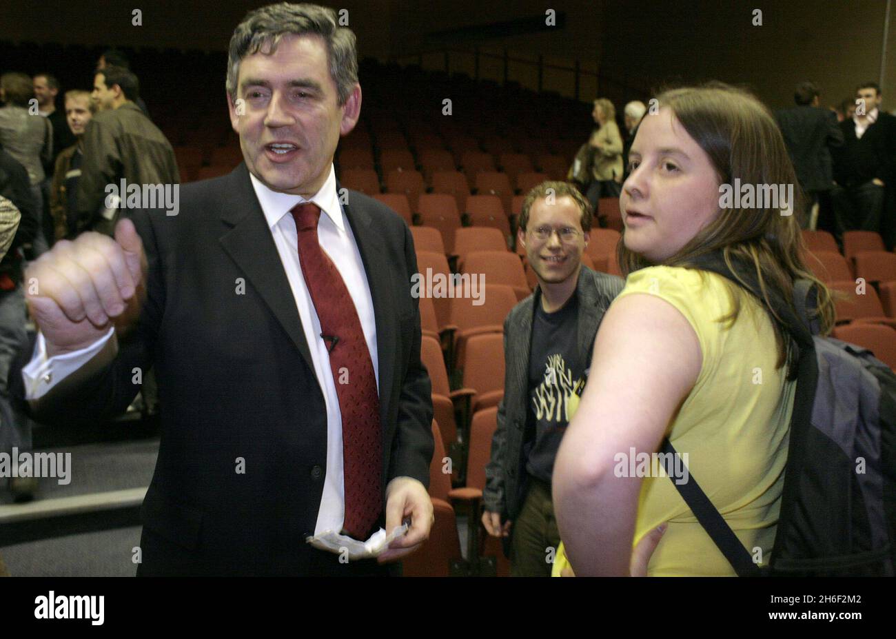 I candidati alla leadership del lavoro Gordon Brown , Michael Meacher e John McDonnell hanno partecipato a una marea alla Fabian Society nel centro di Londra il 13 maggio 2007. Foto Stock