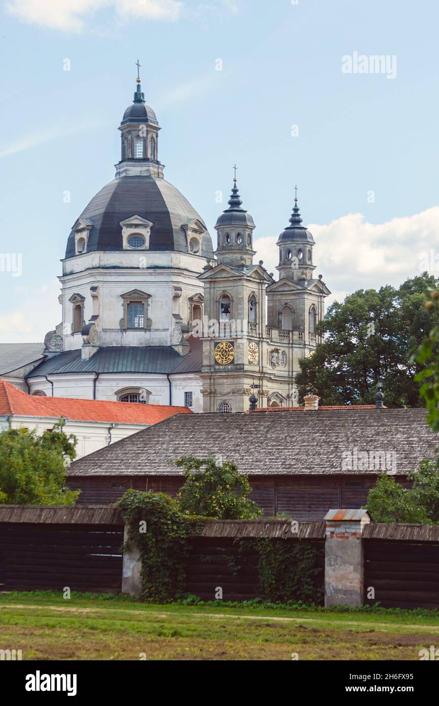 Monastero e chiesa di Pazaislis Camaldolese a Kaunas Foto Stock