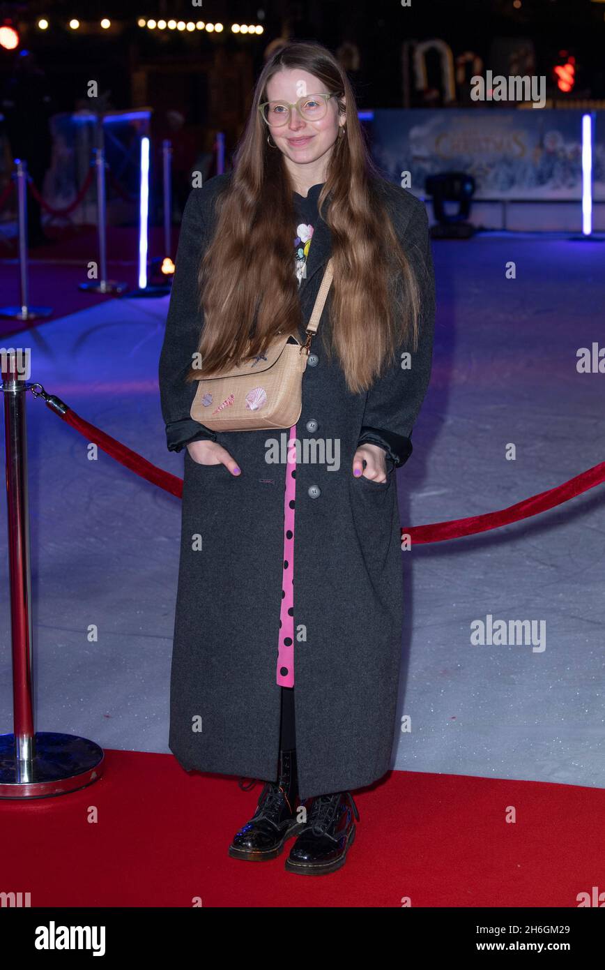 LONDRA, INGHILTERRA - NOVEMBRE 15: Jessie Cave partecipa alla Premiere britannica di “Un ragazzo chiamato Natale” al Natural History Museum di Londra, Inghilterra. Il 15 novembre 2021. Photo Gary Mitchell/Alamy Live News Foto Stock