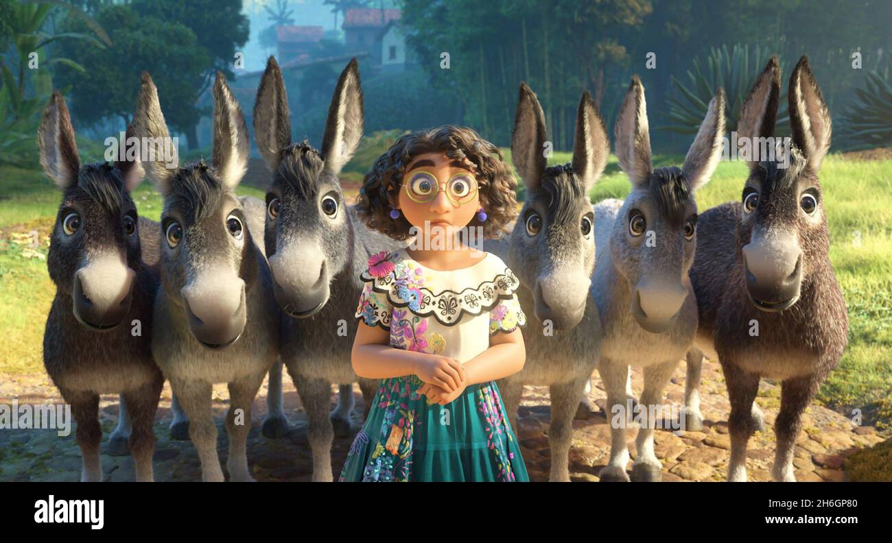 ENCANTO, Mirabel Madrigal (voce: Stephanie Beatriz), 2021. © Walt Disney Studios Motion Pictures / courtesy Everett Collection Foto Stock