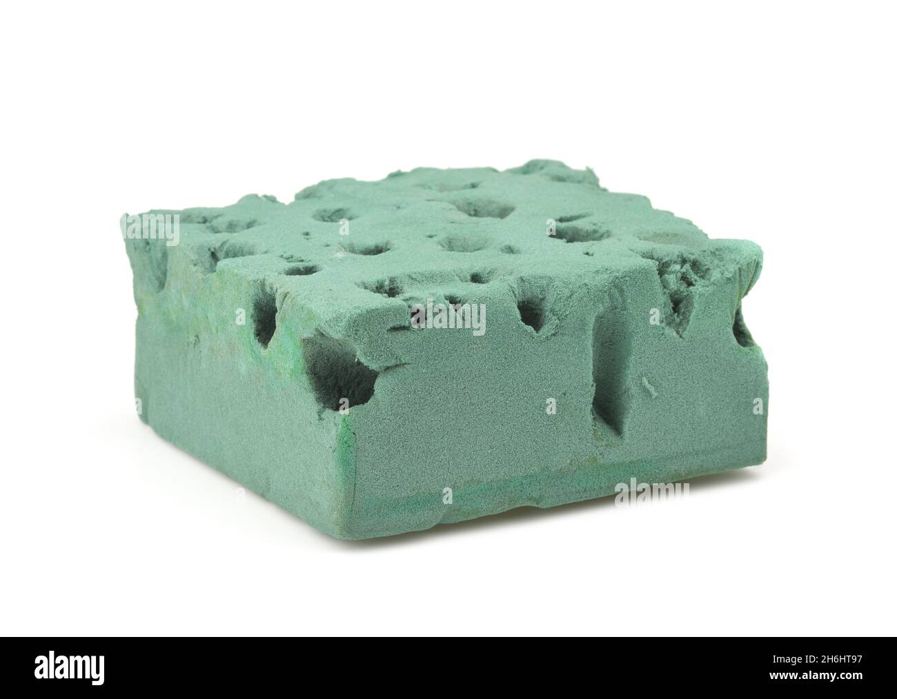 Usato verde schiuma mattoni floreali isolato su bianco Foto Stock