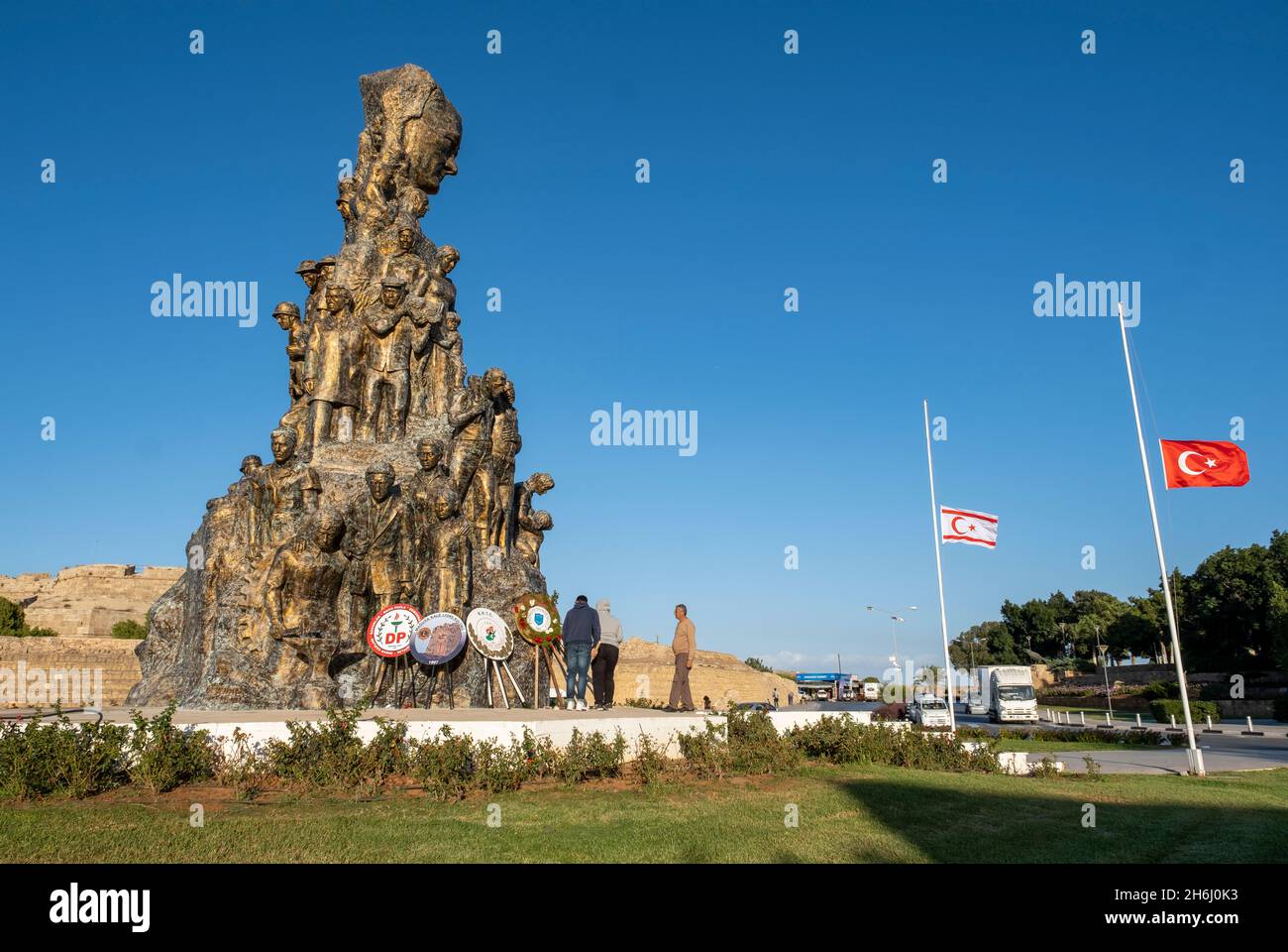 Ataturk Monumento della Vittoria, Zafer Aniti, Famagosta (Gazimagusa), Cipro (parte settentrionale di Cipro). Foto Stock