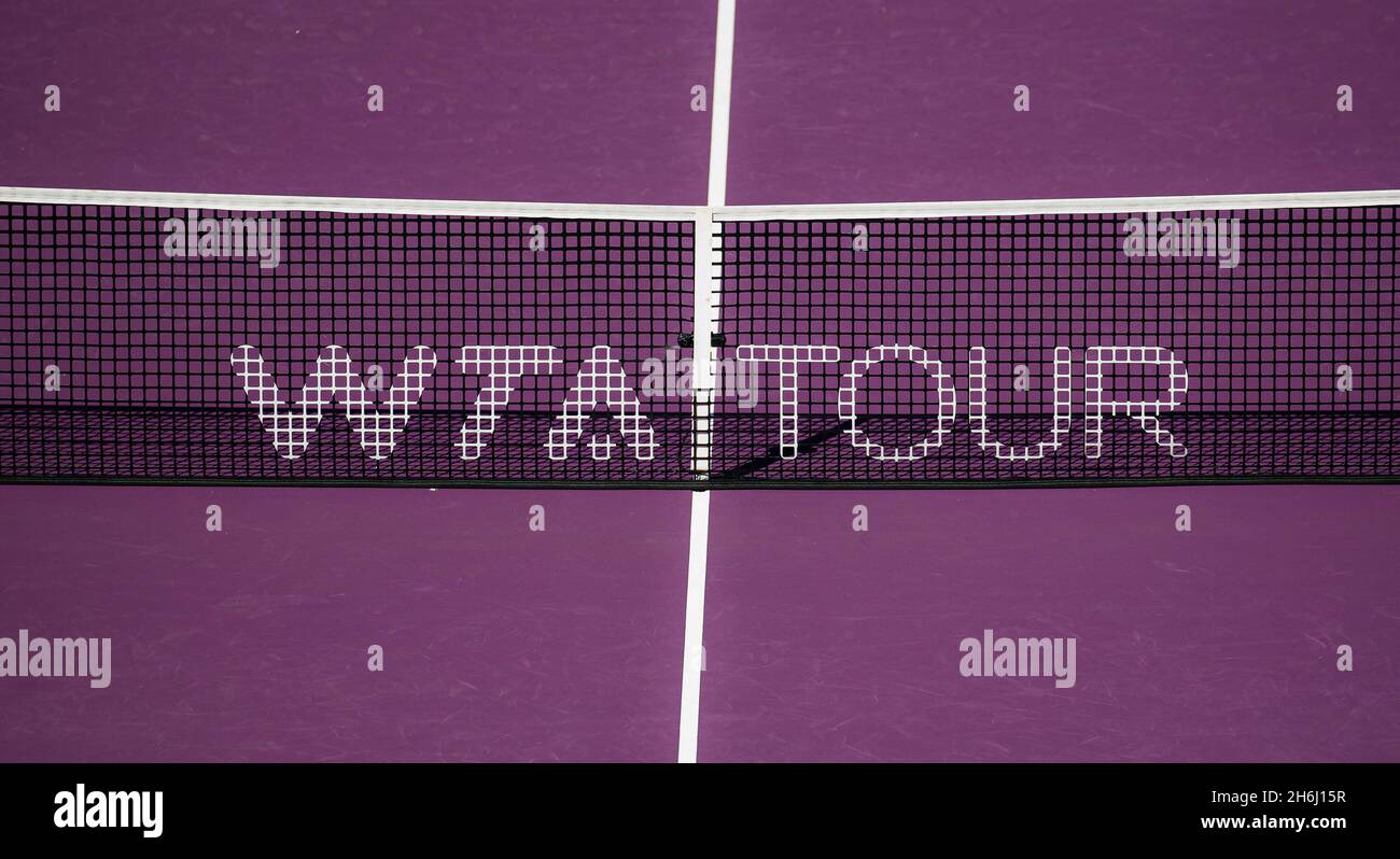 Logo WTA Tour durante la terza gara di rapina alle finali Akron WTA di Guadalajara 2021, Masters WTA torneo di tennis il 15 novembre 2021 a Guadalajara, Messico - Foto: Rob Prange/DPPI/LiveMedia Foto Stock