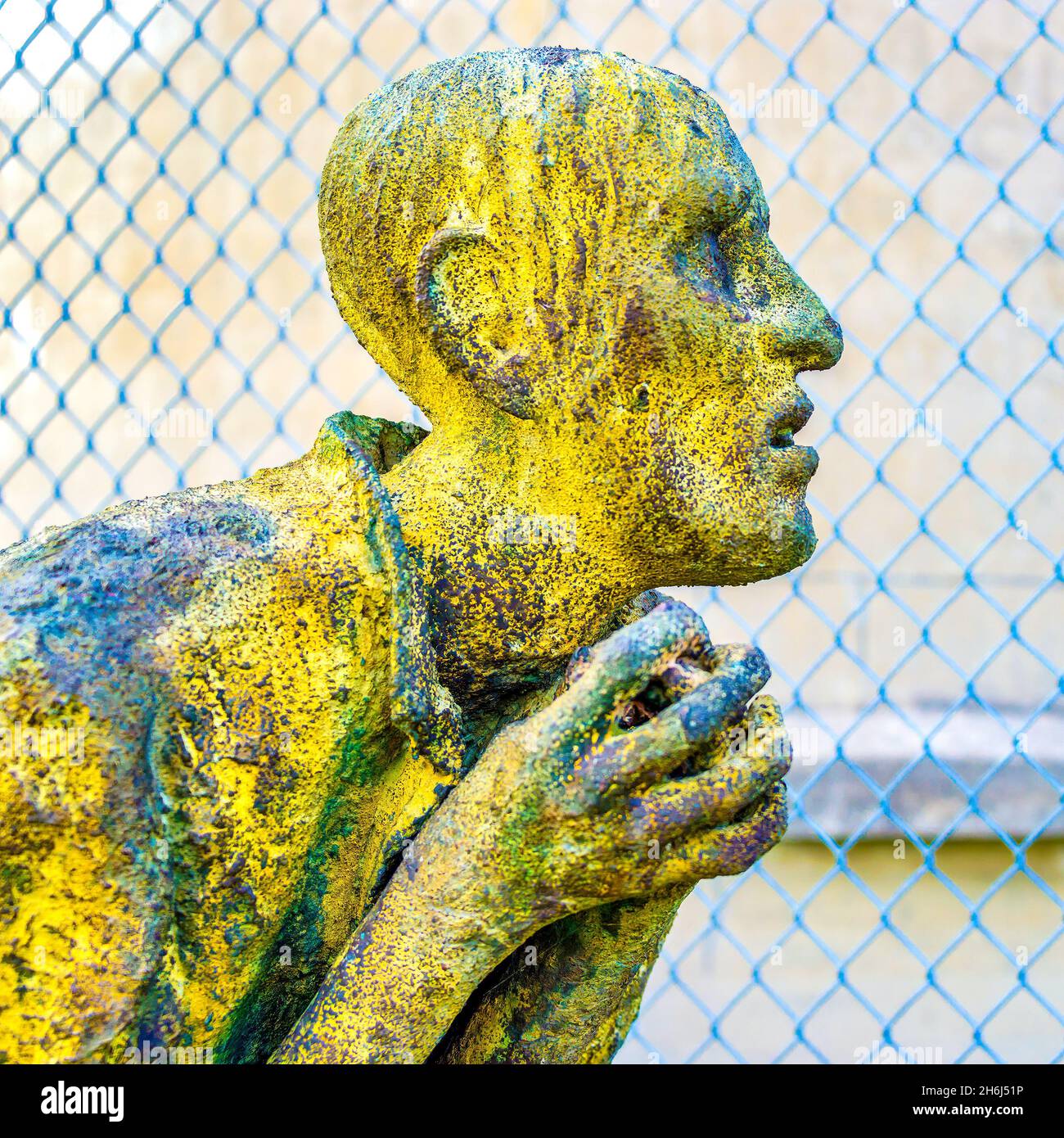 Scultura nel Toronto's Ireland Park nella città di Toronto, Canada. Statue scolpite in pietra raffiguranti gli immigrati irlandesi fuggiti durante la Grande carestia Foto Stock