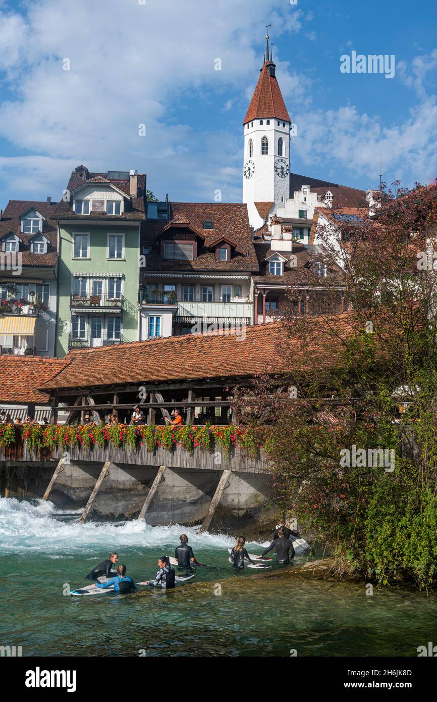 Ponte Untere Schleuse sull'Aare, Thun, Canton Berna, Svizzera, Europa Foto Stock