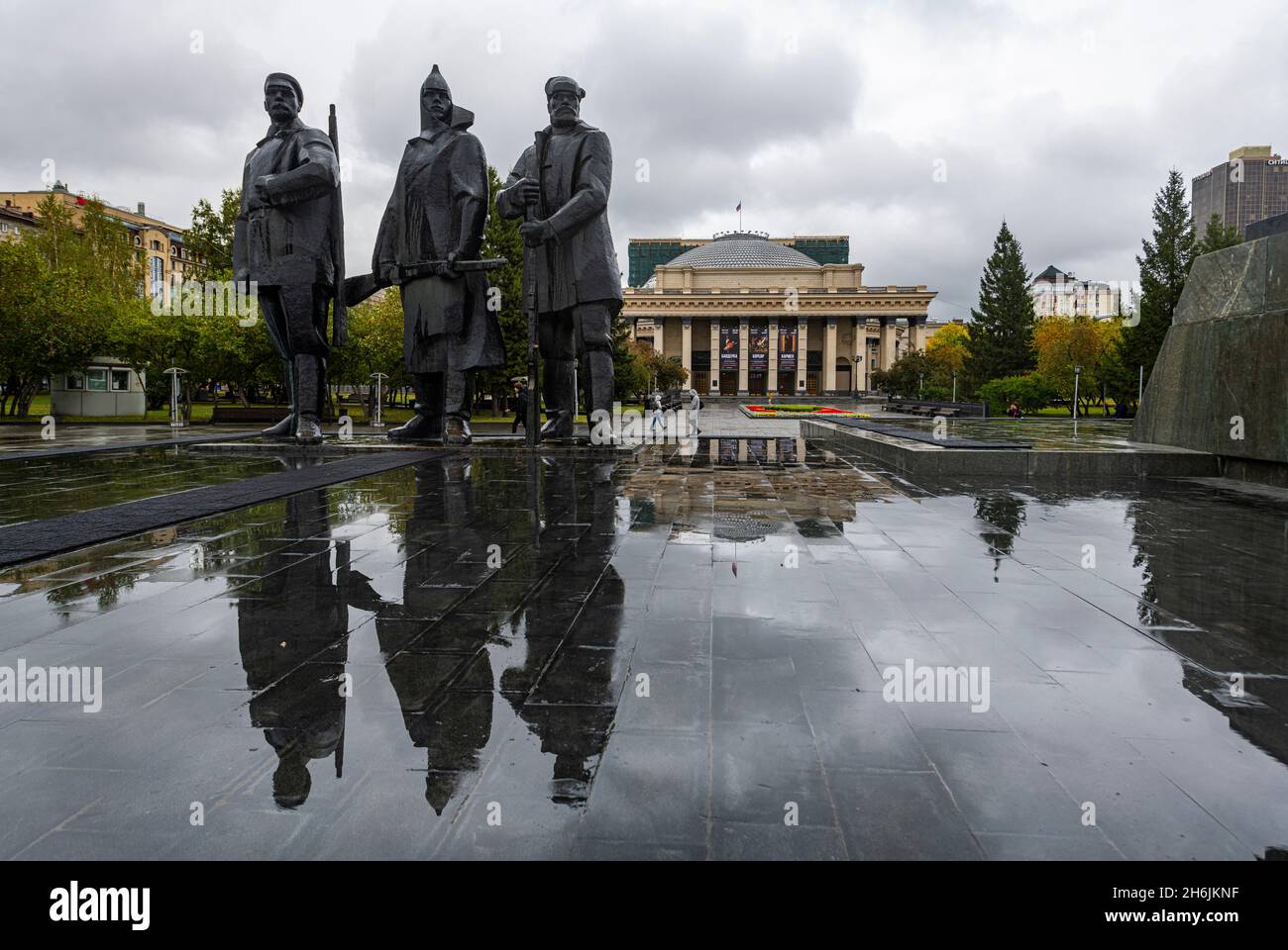 Statua di Lenin su Piazza Lenin, Novosibirsk, Novosibirsk Oblast, Russia, Eurasia Foto Stock