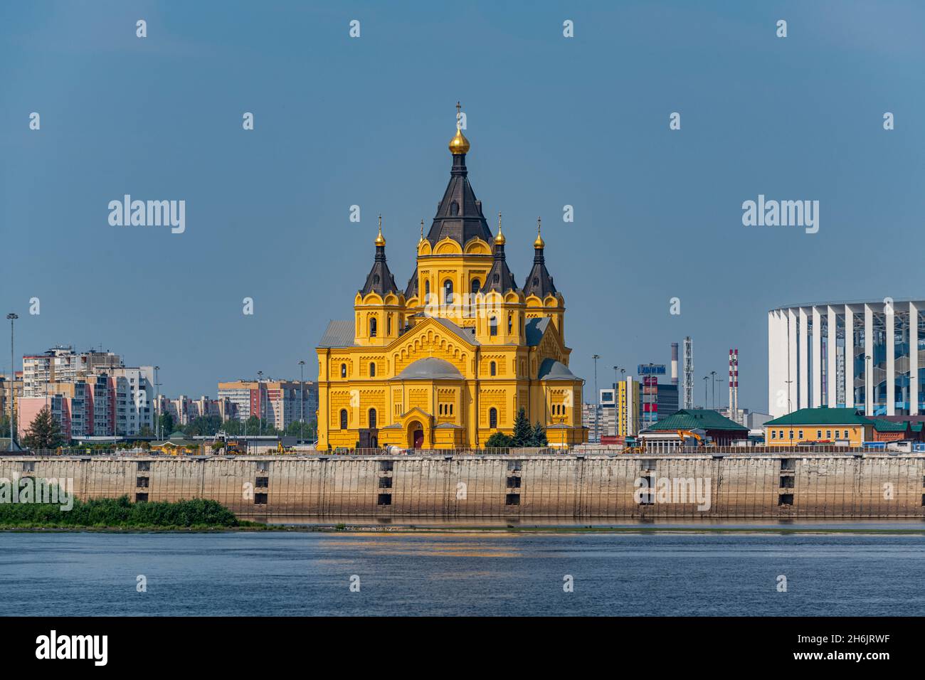 Cattedrale Alexander Nevsky sul fiume Volga, Nizhny Novgorod, Russia, Europa Foto Stock