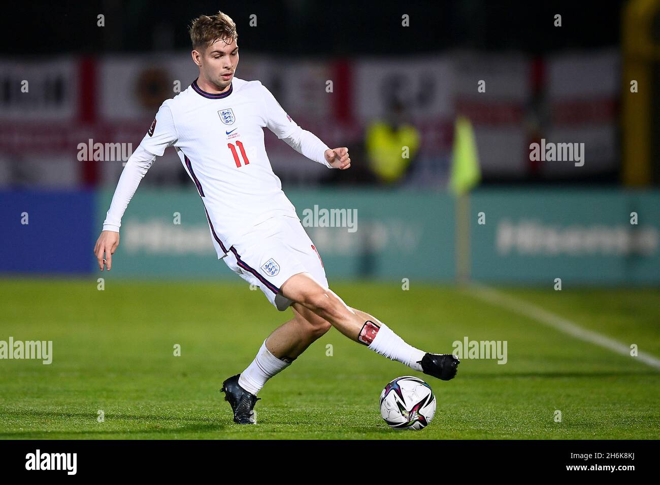 Serravalle, San Marino. 15 novembre 2021. Emile Smith Rowe d'Inghilterra in azione durante la partita di calcio dei Qualifier europei della Coppa del mondo FIFA 2022 tra San Marino e l'Inghilterra. Credit: Nicolò campo/Alamy Live News Foto Stock