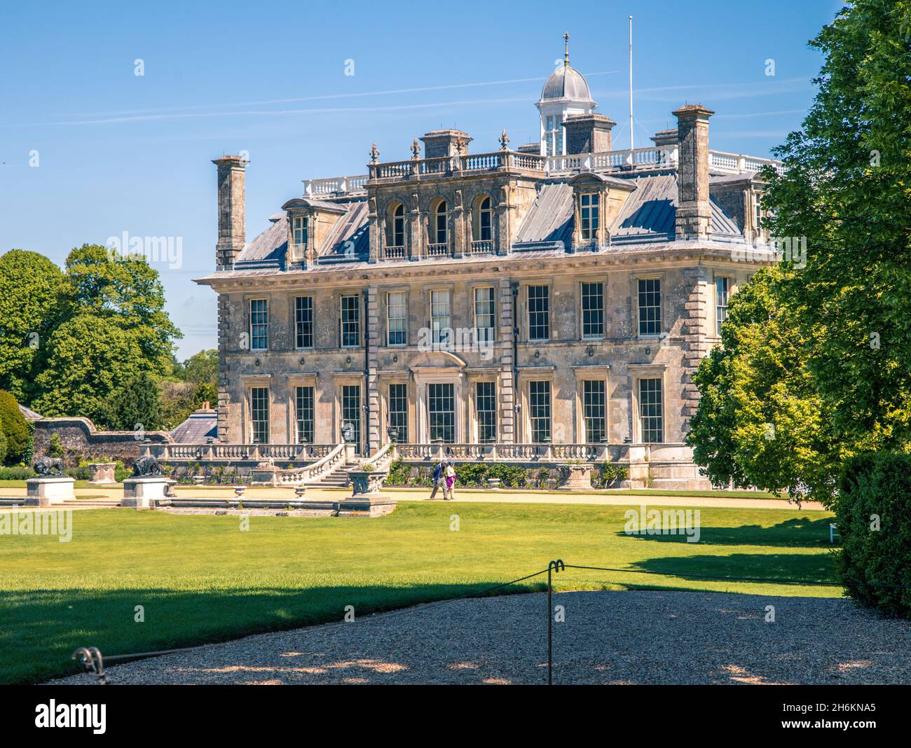 Imponente Kingston Lacy basato su un palazzo veneziano casa di campagna e proprietà Wimborne Minster, Dorset, Inghilterra. Una volta la sede di famiglia dei Bankes Foto Stock