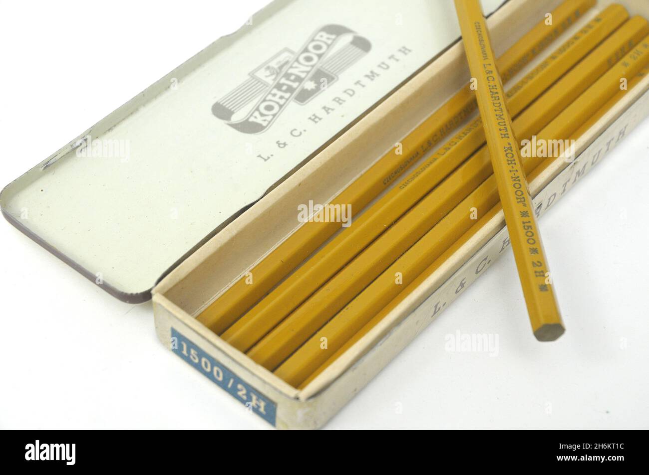Astuccio antico, matite vintage, scatola per matite, matite L&c Hardimuth Koh-i-Noor Foto Stock