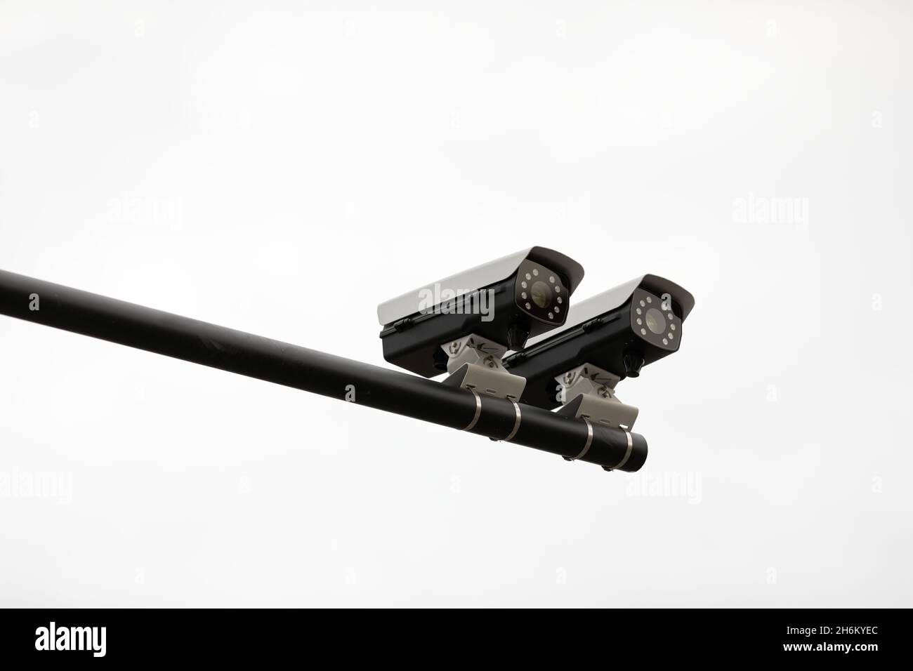 Asta Verticale Universale Per Telecamera Di Sorveglianza, Supporto Per Asta In Acciaio Inox, Supporto Angolare Con 3 Passanti, Adattatore Verticale Con Anelli Da 200 Mm, Adatto Per Telecamere CCTV (1