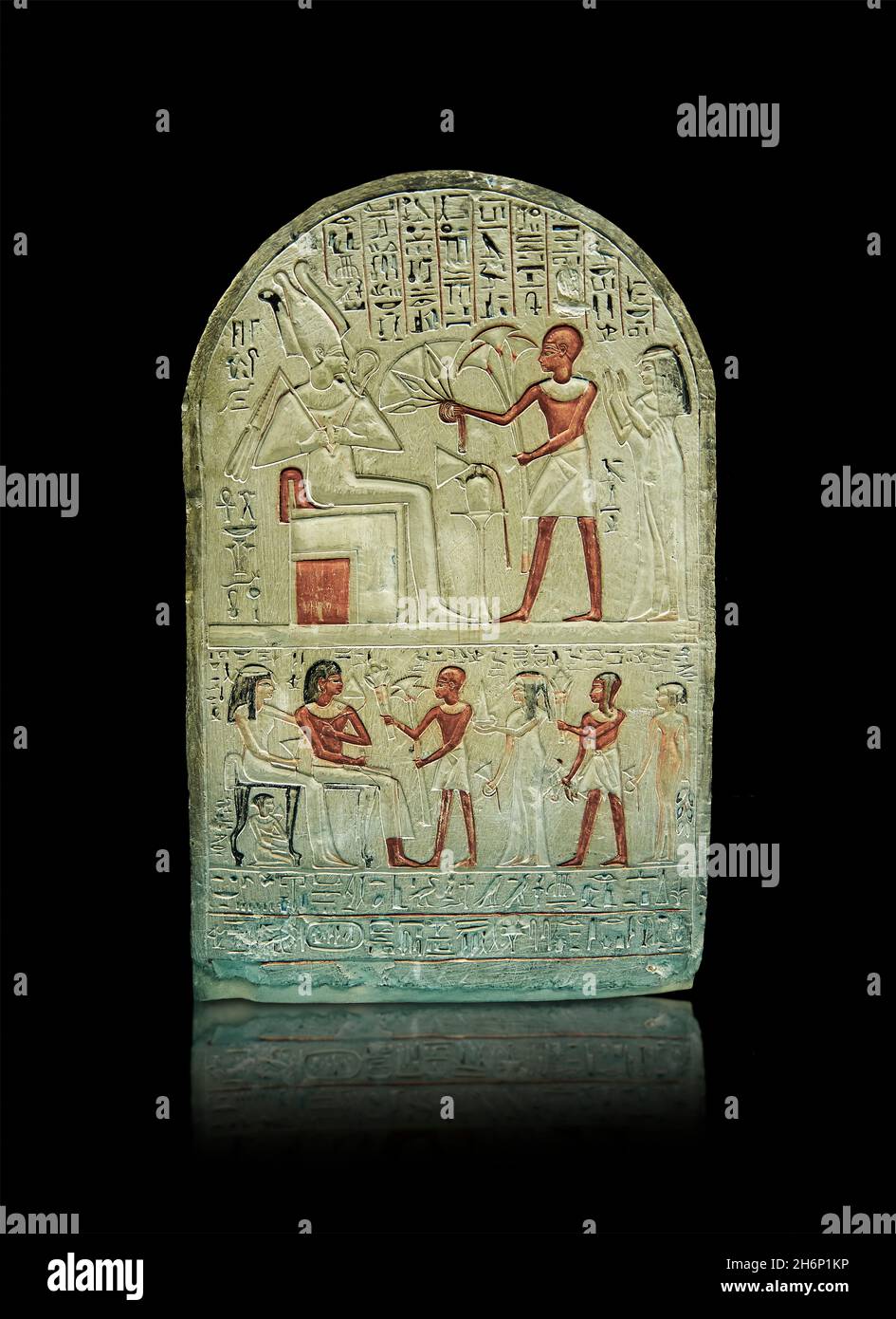 Antica stele egiziana di Bakenamun, 1390-1352, 18a dinastia. British Museum EA289. Stela di Bakenamun con sommità tonda in pietra calcarea con dettagli dipinti: Up Foto Stock