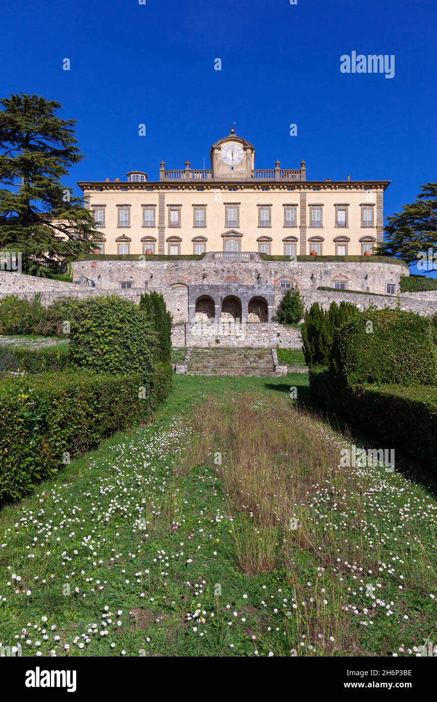 Europa, Toscana, San Donato in collina, Fattoria Torre a Cona Azienda vinicola toscana con la storica residenza Foto Stock