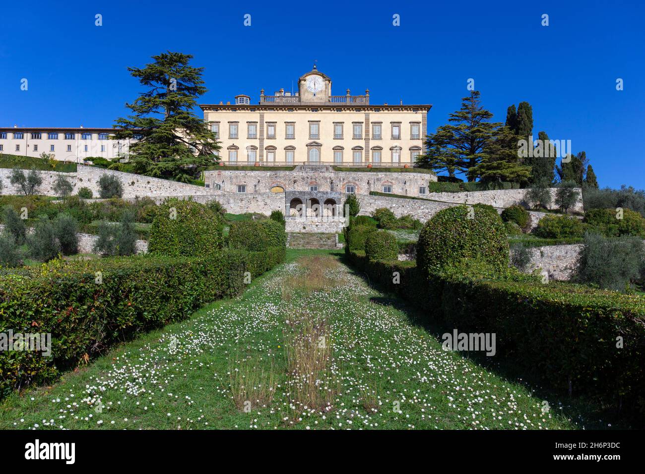 Europa, Toscana, San Donato in collina, Fattoria Torre a Cona Azienda vinicola toscana con la storica residenza Foto Stock