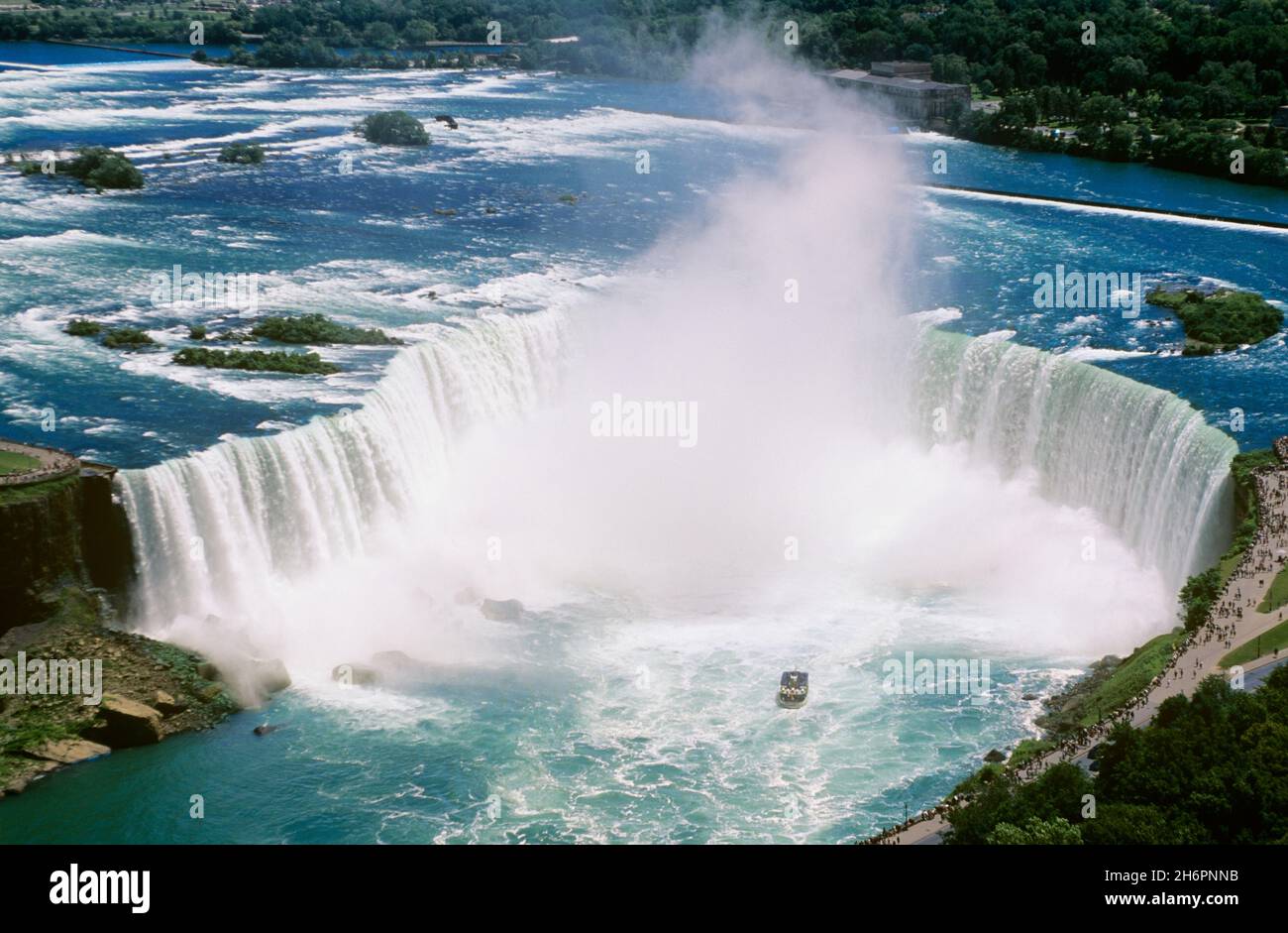 Vista elevata delle Cascate del Niagara, Niagara, Ontario, Canada Foto Stock