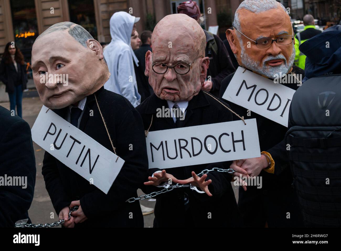 Glasgow marcia protesta durante COP26. Venerdì per il futuro. Foto Stock