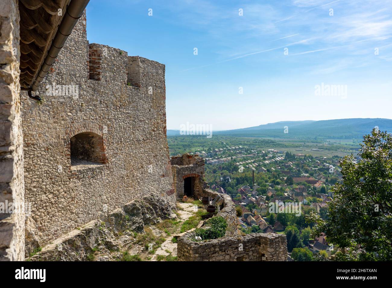 Particolare della fortezza del castello di Sumeg in Ungheria con vista Foto Stock