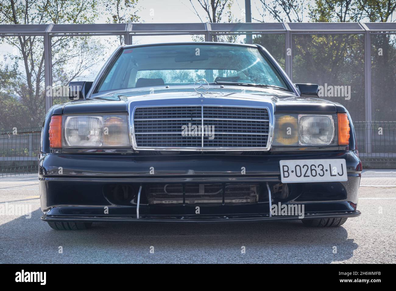 MONTMELO; SPAGNA-9 OTTOBRE 2021: 1990 Mercedes-Benz 190 e 2.5 16V Evolution II (W201) Foto Stock
