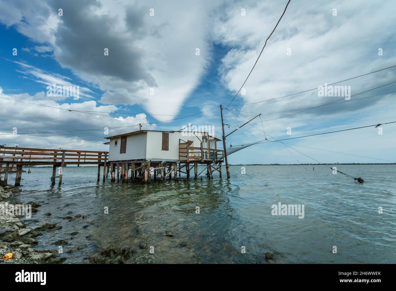 Trabucchi nella laguna di Comacchio Foto Stock