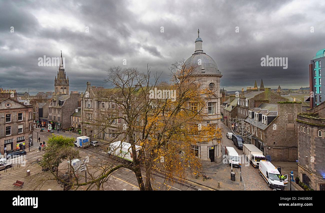 ABERDEEN CITY SCOTLAND SI AFFACCIA SU BELMONT STREET E SCHOOLHILL DALLA GALLERIA D'ARTE Foto Stock