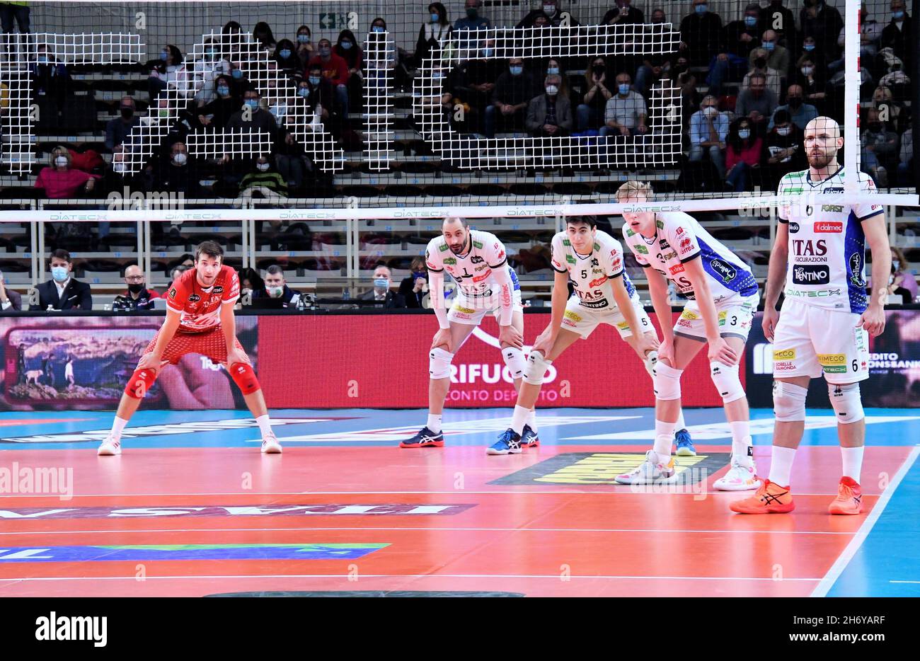 BLM Group Arena, Trento, Italia, novembre 18, 2021, ITAS Trentino durante ITAS Trentino vs gas Sales Bluenergy Piacenza - Pallavolo Campionato Italiano Serie A Men Superleague Foto Stock